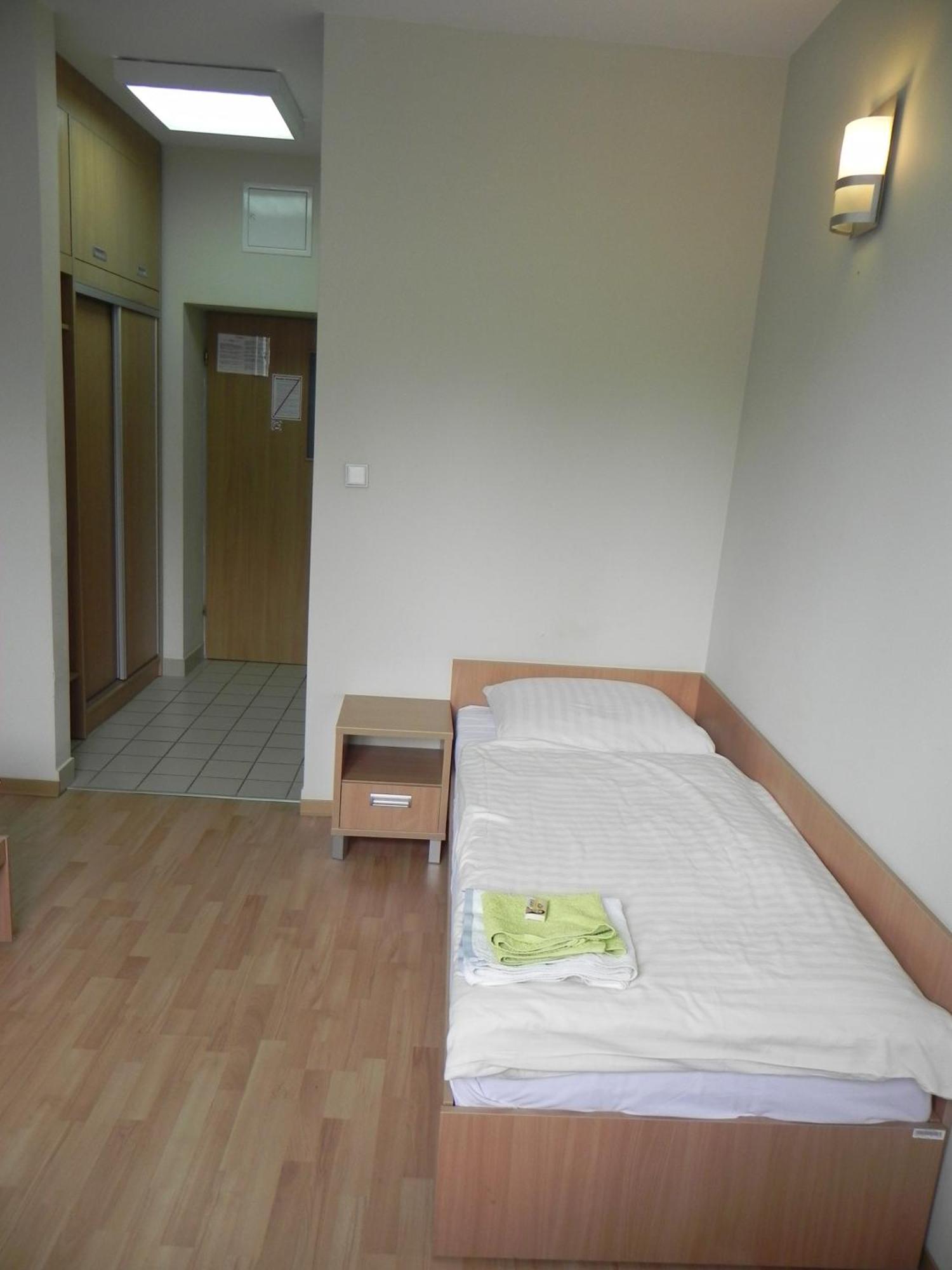 Osrodek Innowacja Zabrze Esterno foto