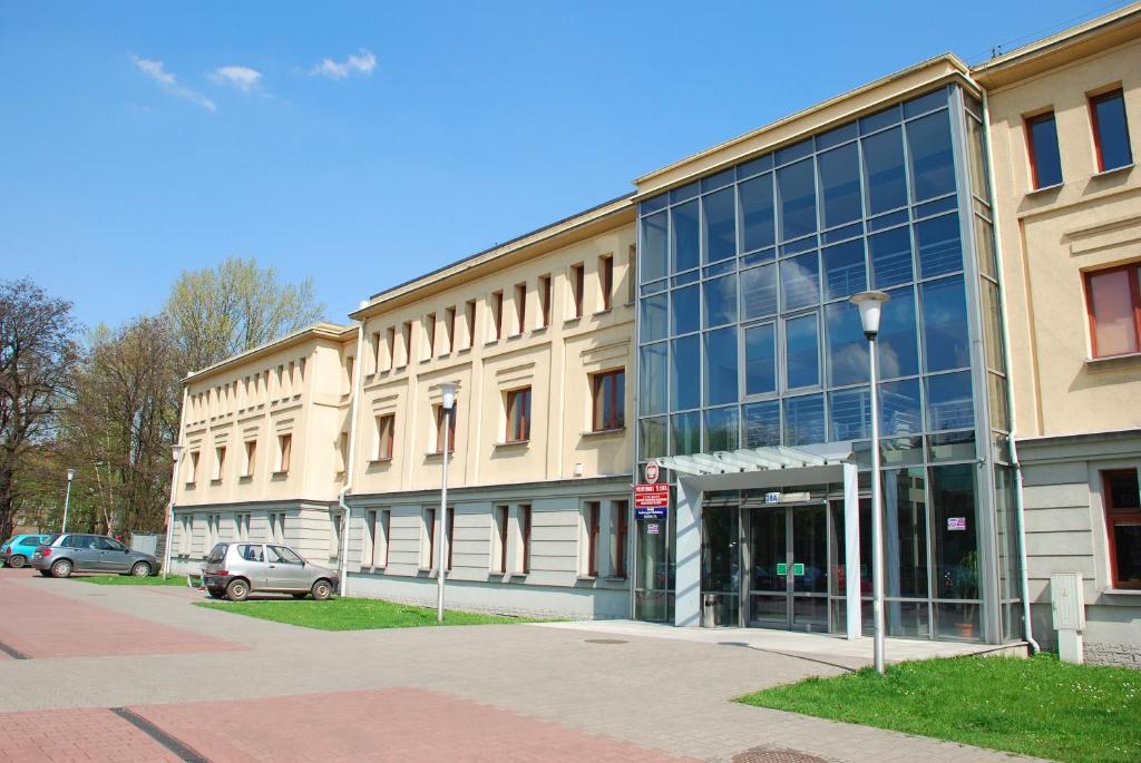 Osrodek Innowacja Zabrze Esterno foto